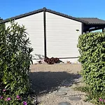 En Domaine Sécurisé Avec Piscine Couverte - Fr-1-783-13 Chalet *