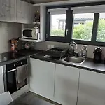 En Domaine Sécurisé Avec Piscine Couverte - Fr-1-783-13 Chalet