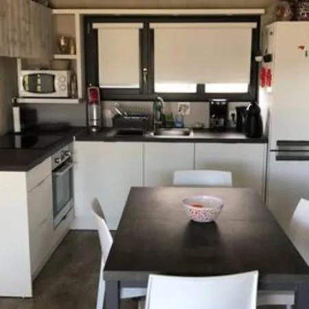 En Bois 3 Dans Domaine Securise Avec Piscine Chauffee - Fr-1-783-13 Chalet *