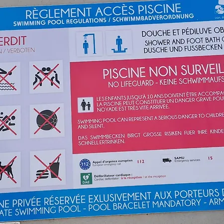 En Bois 3 Dans Domaine Securise Avec Piscine Chauffee - Fr-1-783-13 *