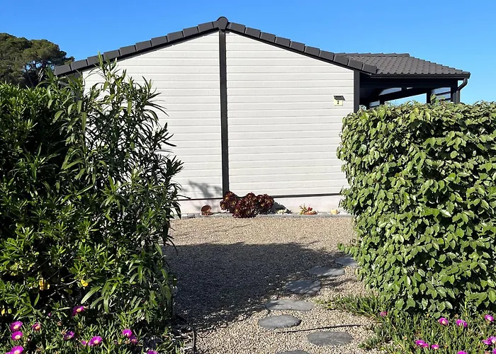 En Bois 3 Dans Domaine Securise Avec Piscine Chauffee - Fr-1-783-13 Шале *