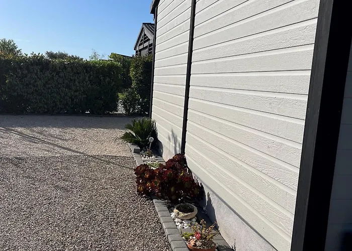 En Bois 3 Dans Domaine Securise Avec Piscine Chauffee - Fr-1-783-13 Шале Pomerols